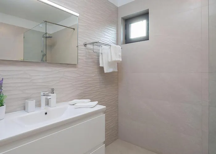 Tina Privlaka (Zadar)