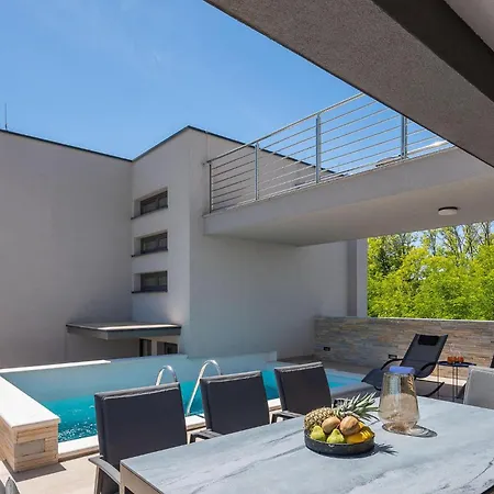Tina Holiday home *